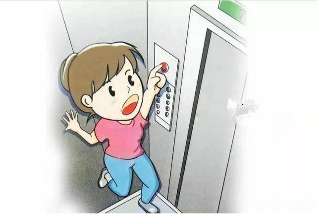 苏州太仓13岁女孩被困电梯民警消防全部出动