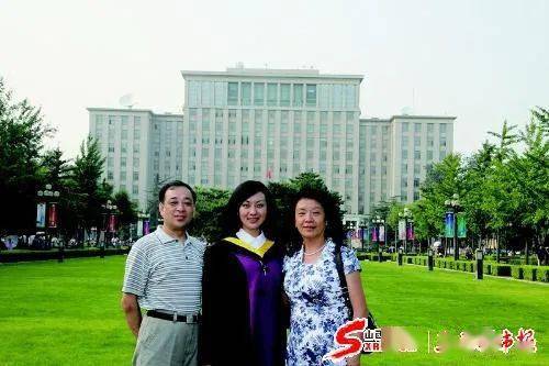 本科阶段进入清华大学建筑系后,张琪的学习生涯看似非常顺利,其实也