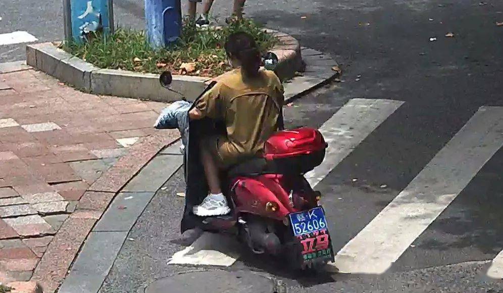 这18人骑电动车被曝光!另有300人在万商红被查