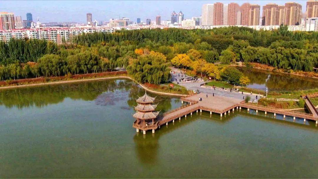 来源:直播银川地址:银川市金凤区宝湖中路开放时间:全天开放门票:免费