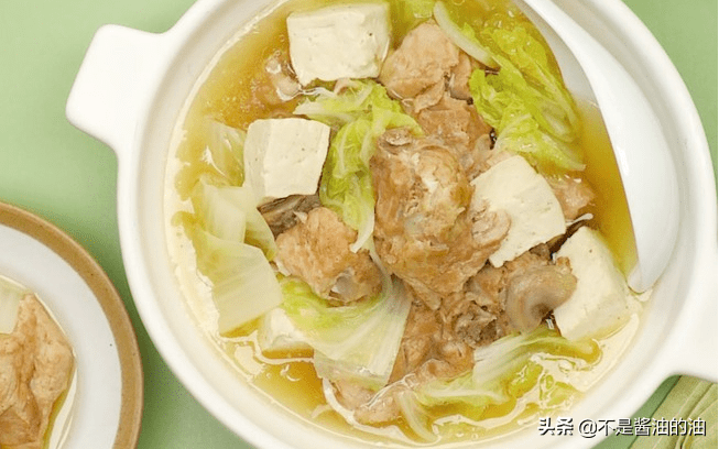 白菜豆腐炖腔骨