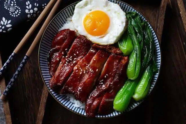 鸭腿饭