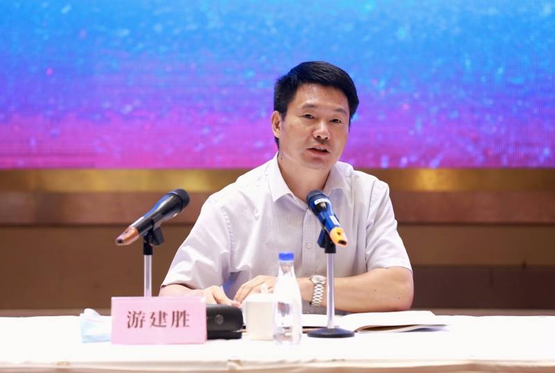 游建胜副厅长出席省科技特派员助力产业转型现场观摩暨经验交流研讨