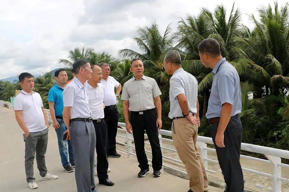 工委委员高学志,市水务局副局长冯建东,市生态环境局四级调研员蒲进方