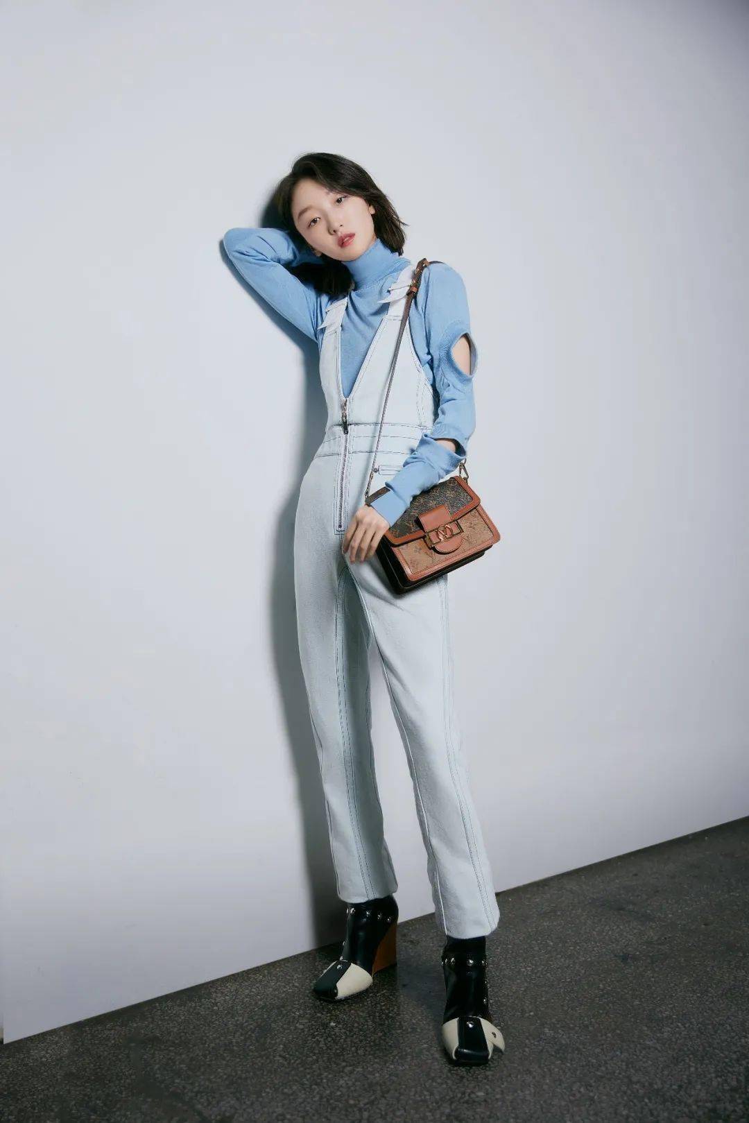 圈里有话说众女星都背的这只lv手袋有点好看