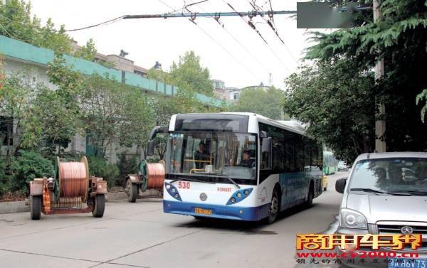 扬子江:武汉电车公司的用车故事_公交集团