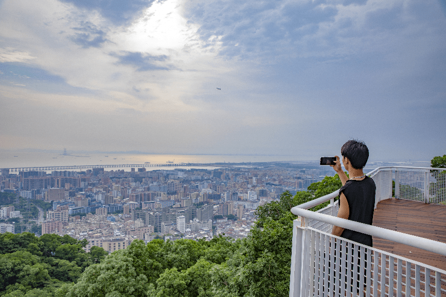 十月相约去看临海美景~铁仔山公园空中栈桥即将投用