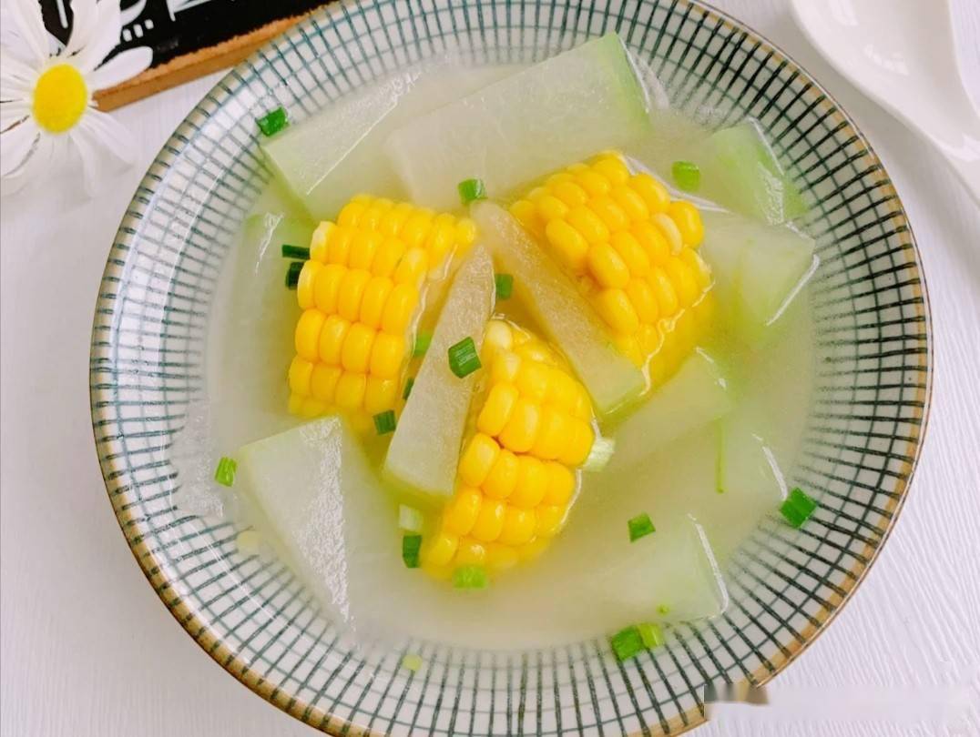 快手家常汤推荐煎蛋萝卜汤奶白鲫鱼汤冬瓜玉米汤鲜美好喝