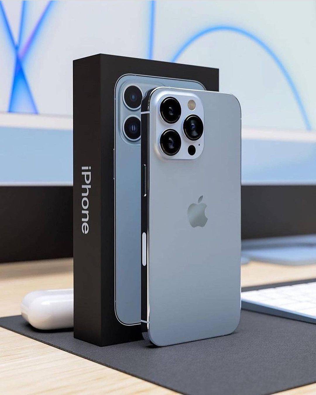 iphone13系列,iphone13系列图片 iphone13系列续航得以提升,主要得益于两点,第一是a15芯片性能再次