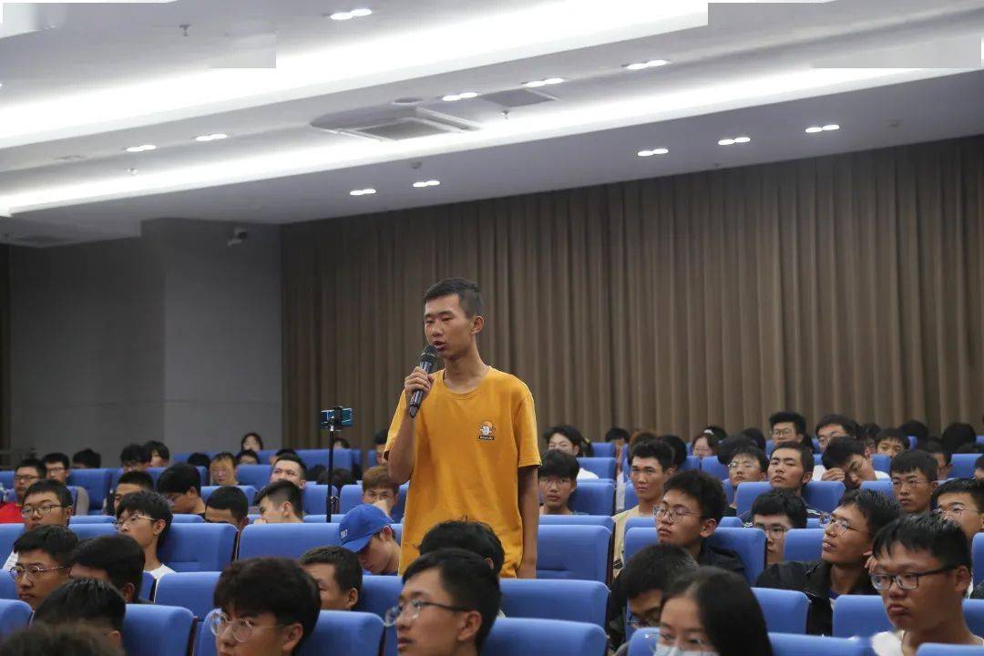 信息科学与电气工程学院人工智能学院举办庆祝山东交通