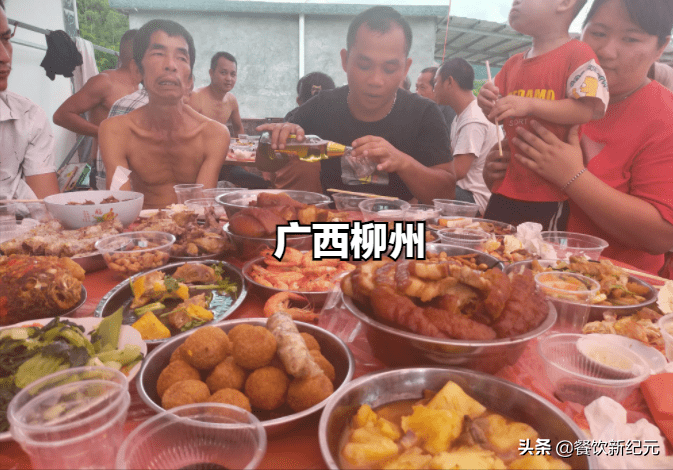 同样是农村办酒席广西江西云泥之别网友没有对比就没伤害