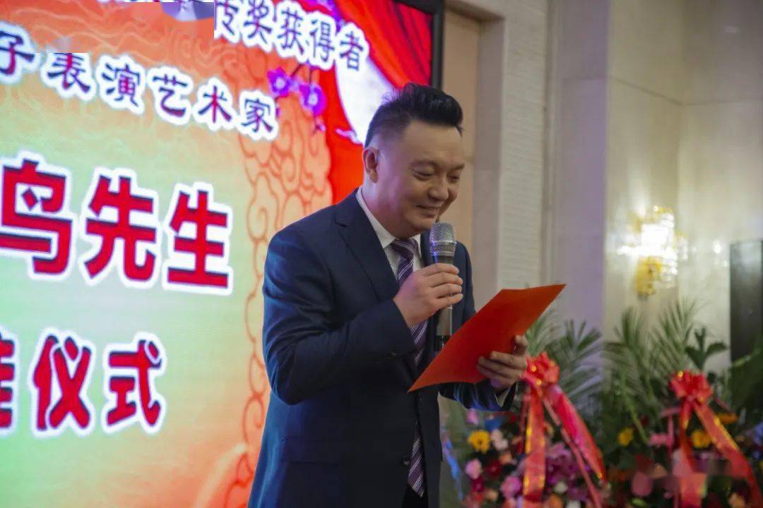 新晋弟子刘杰,刘俊英,杨红章,丁福群,邱振飞,蔡东皆为田春鸟老师的