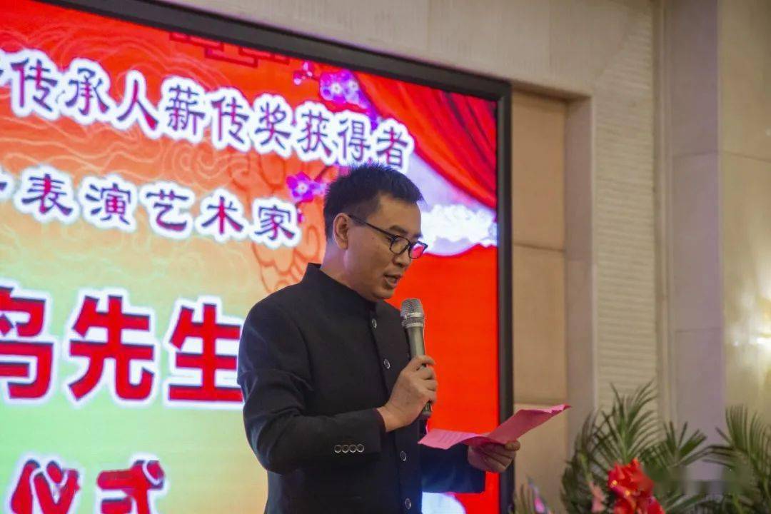 新晋弟子刘杰,刘俊英,杨红章,丁福群,邱振飞,蔡东皆为田春鸟老师的