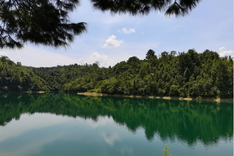 守护绿水青山,尽享山清水秀之美