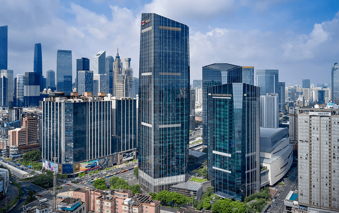 作为太古地产在香港深耕30余年后进军内地所落地的首个商业地产项目