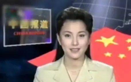 "女孩子应该像凤凰一样出色,凤落梧桐,就叫梦桐吧.