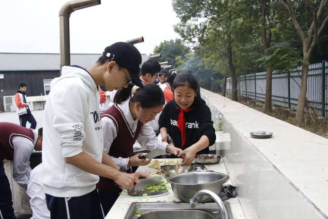 大营地是太湖湾教育大营地五大基地之一,建设了23个劳动教育实践工坊