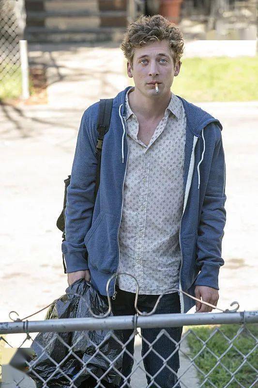 由美版《无耻之徒》(shameless)的杰瑞米·艾伦·怀特(jeremy allen