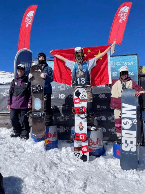 一个人的奥运会—张嘉豪_滑雪