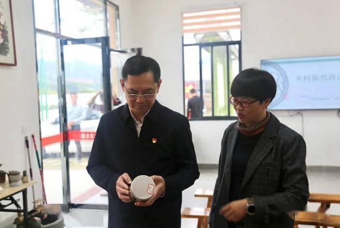 书记丘毅来宁开展乡村振兴,产业发展等工作调研,县政府副县长饶浩陪同