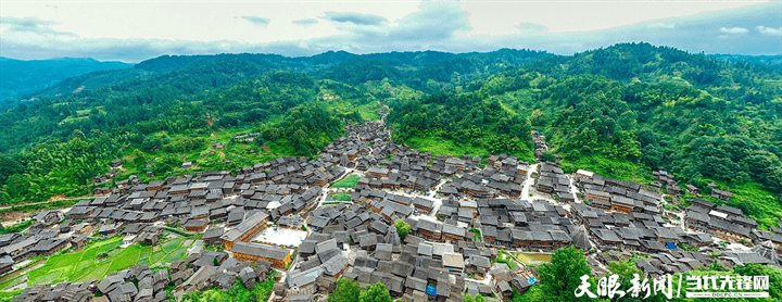 第一批中国传统村落黎平县双江镇黄岗村全景(无人机图)