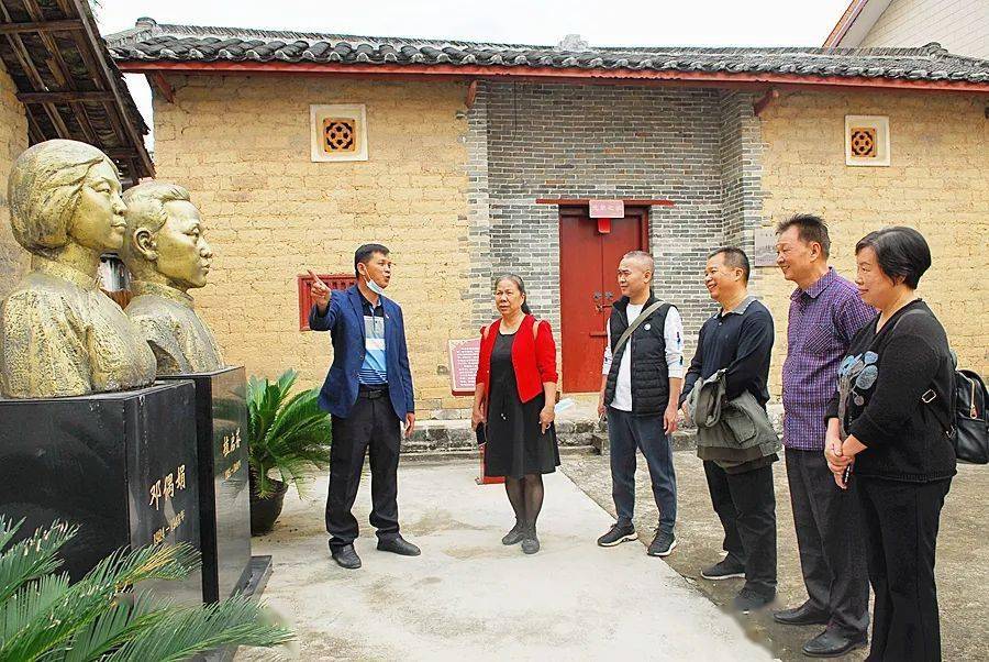 学党史悟思想办实事开新局走进红色基地学党史忆初心