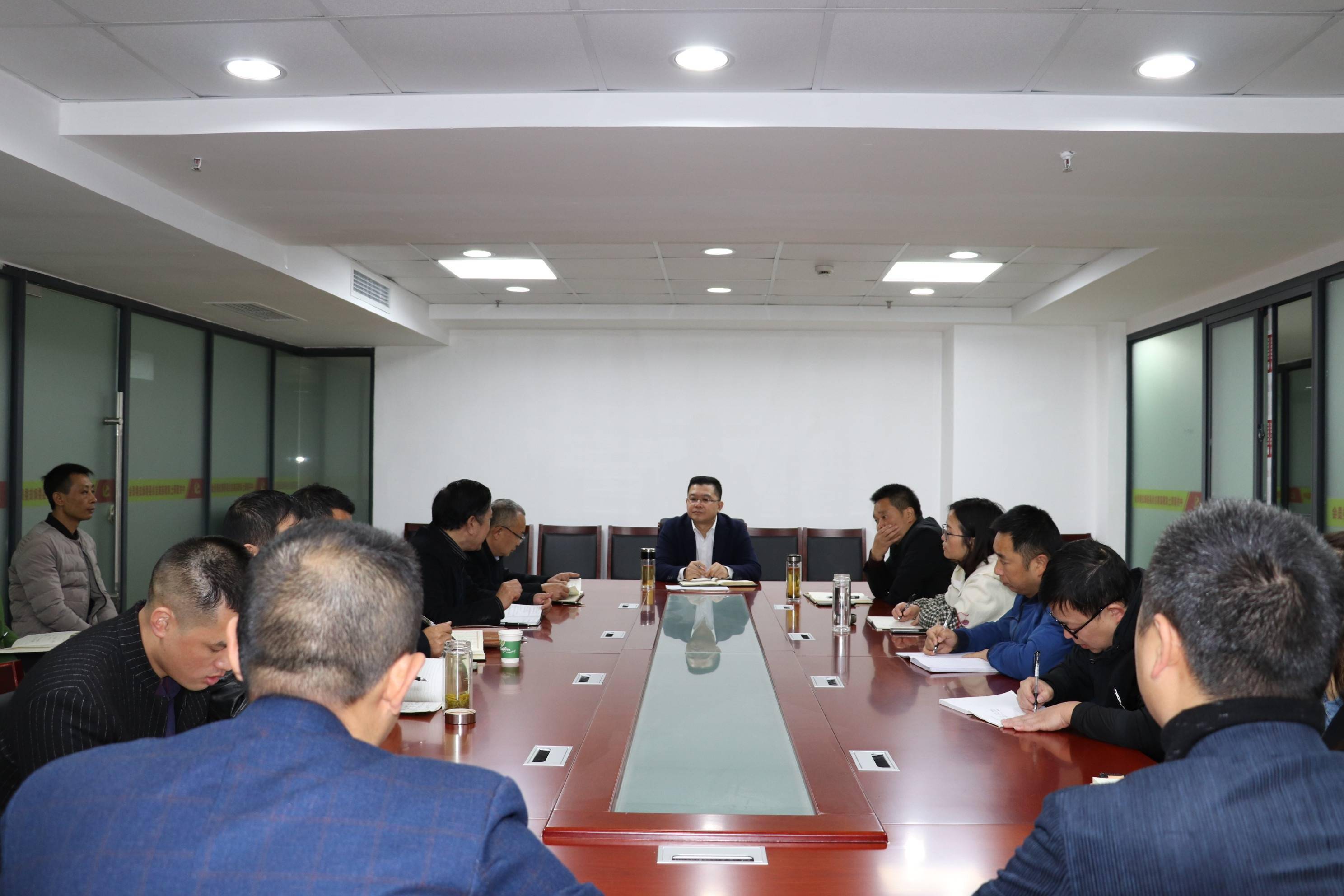 酉阳县委政法委:奋力推动酉阳经济社会高质量发展