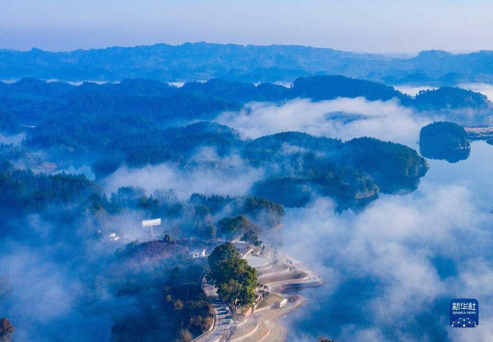 南川黎香湖国家湿地公园位于重庆市南川区西北部.