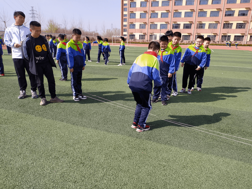 聊城莘县翰林学校小学部:"追根溯源"传统游戏 双减之下点亮童年