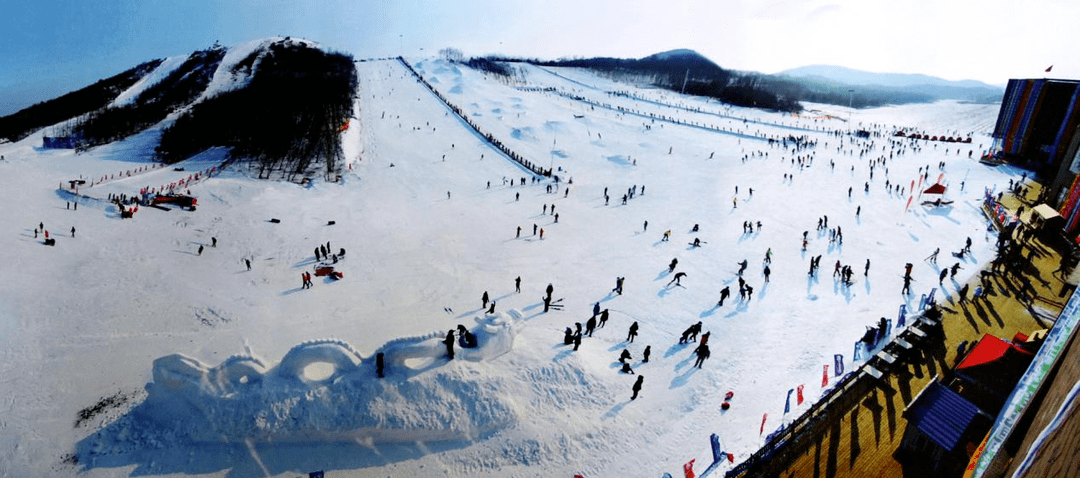 和平湾冰雪节,皇寺庙会;中国沈阳盛京冰嬉节,第四届中国沈阳冰龙舟