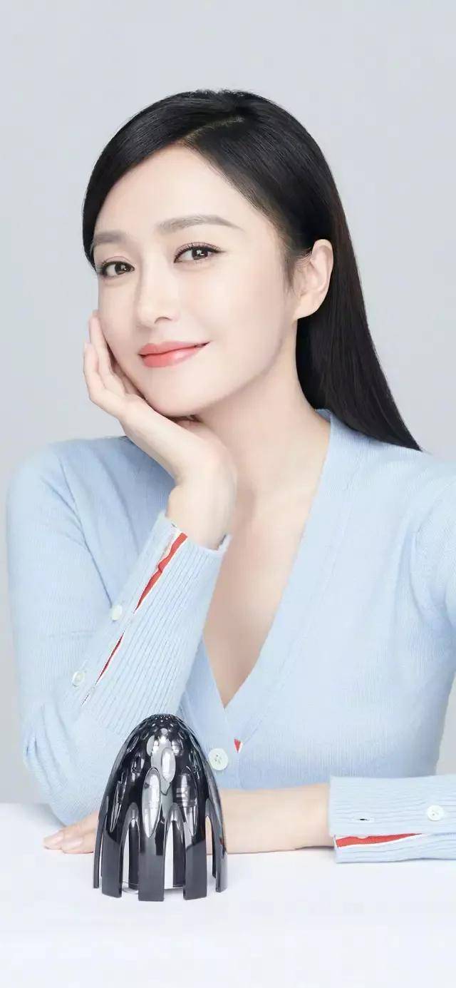明星的美图世界秀之女星秦岚