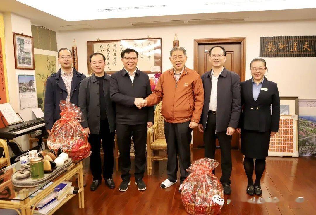 2022年1月1日,新年伊始,漳州市王进足市长在市政府黄佳生副秘书长