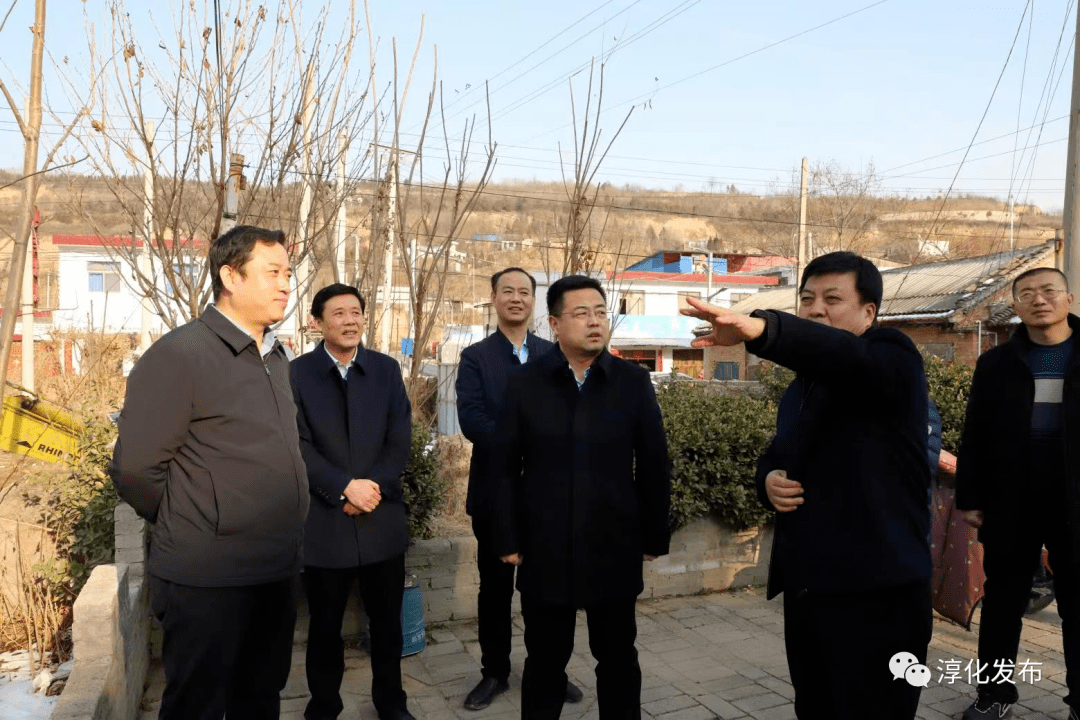在凤凰花园房地产开发项目,张乔指出,项目的落地建设将对我县提升城市
