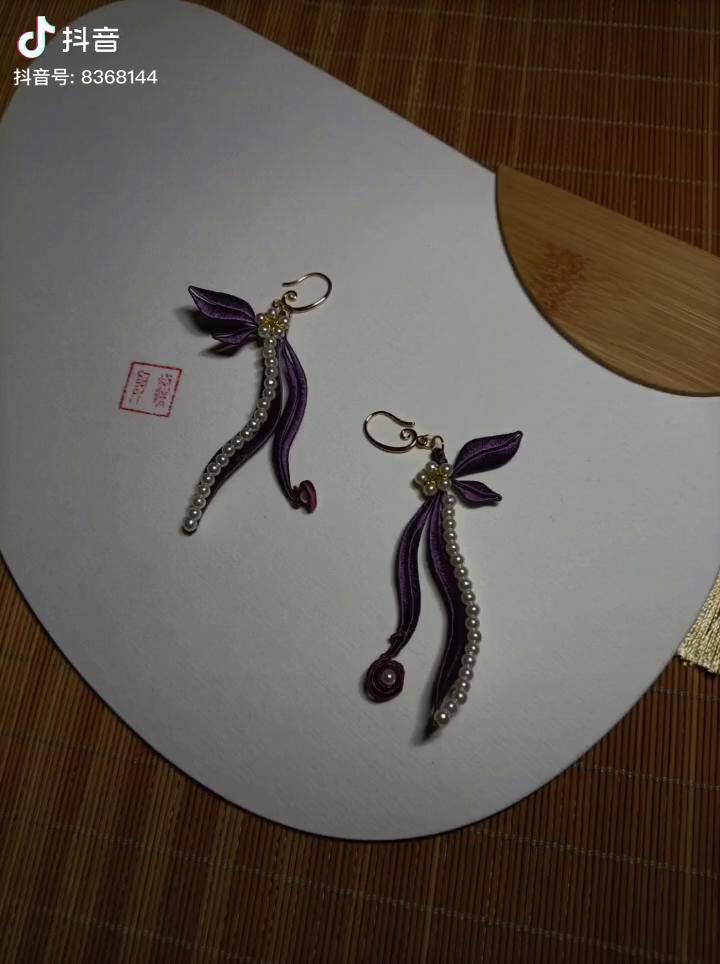 缠花耳饰