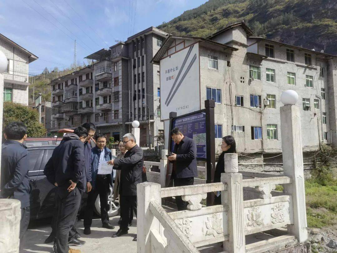 胜利乡3月25日,菱角镇党建促乡村振兴专题会暨党风廉政"以案四说"专题