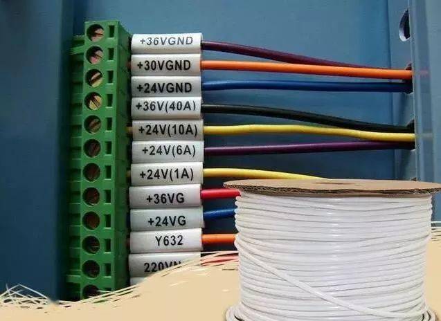 电气接线线号管正确方向电工接线好习惯您具备吗