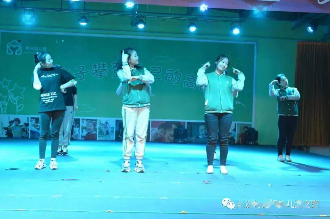 可爱幸福的宝贝们0102招聘岗位幼儿教师有工作经验者优先1,热爱幼教