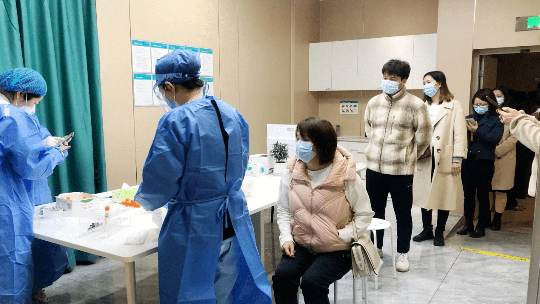 广发银行各地抗疫纪实_疫情_商户_社区