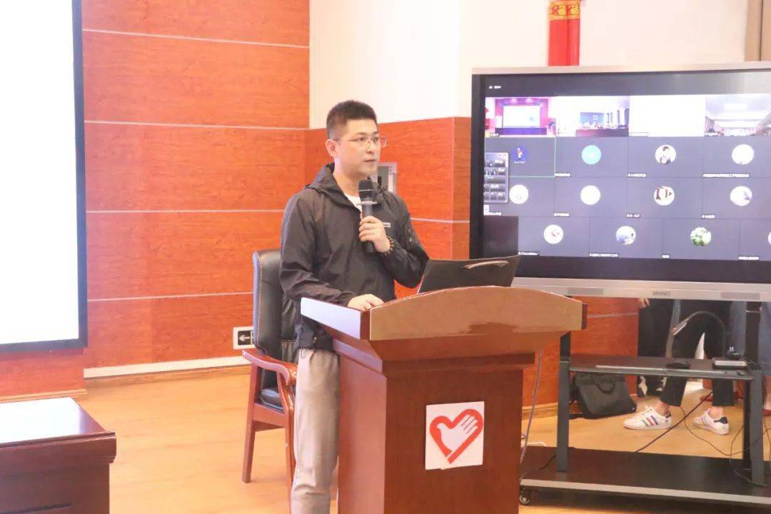 中心主任 郑小燕社会志愿者代表:南平农校学生,学生会副主席 卢宇晨