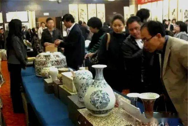 能平息市场鉴定乱象吗?_藏品_单位_陆先生