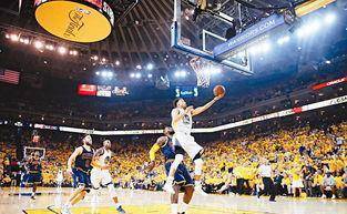 15年NBA总决赛詹皇超神场均：36+13+8！无奈仍被42送回家！米乐M6 M6米乐(图1)