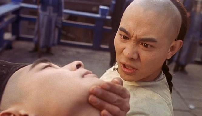 方世玉自幼习武,武艺高强,为何还会被人一脚踢死?