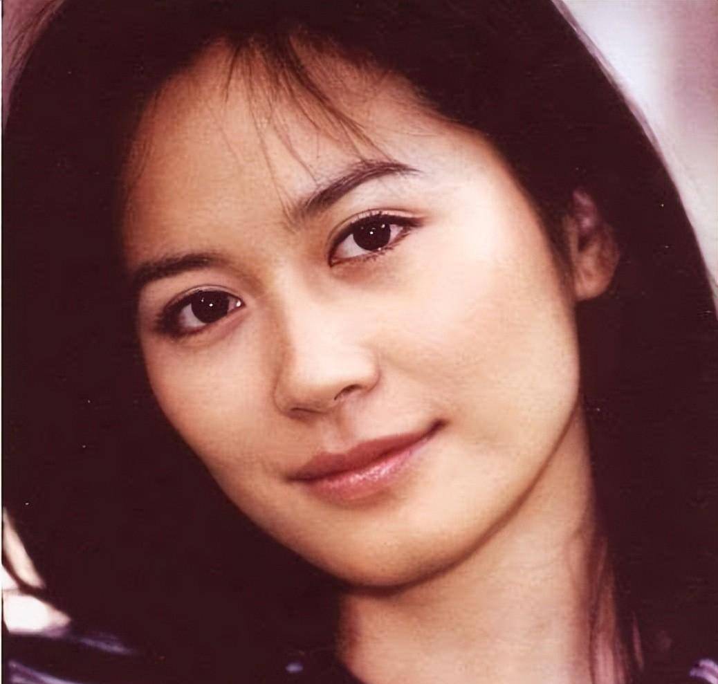 �ݡ�С���������˸�ͬ���ܵ�6λŮ����ɺ衢����ơ���ٳ ...