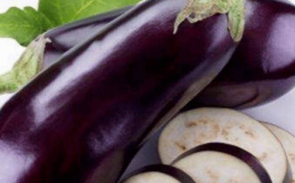 茄子含有蛋白质、脂肪、糖类、维生素等多种营养物质，具有很高的营养价