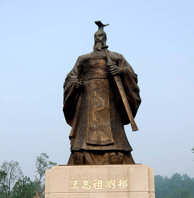 汉初中原社会凋敝诸侯做大而匈奴则逐步成熟导致匈奴