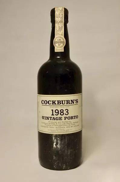 ��ѡһƿ�Լ���ݵ����վƣ�80��