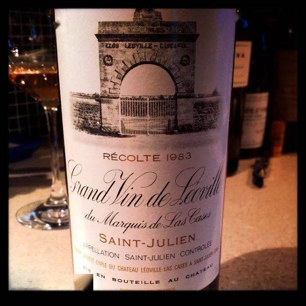 ��ѡһƿ�Լ���ݵ����վƣ�80��