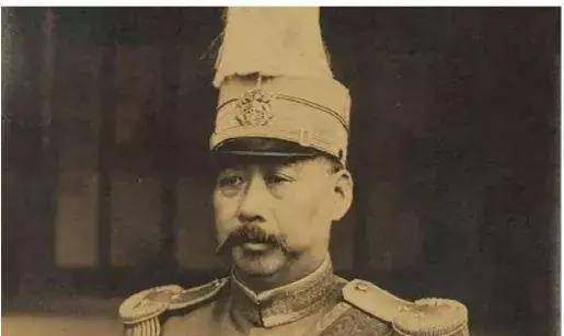 他是民国四公子之一,暴打黄金荣又让杜月笙乖乖下跪,后来咋样了_卢