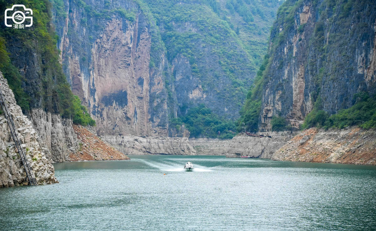 巫山小三峡，重庆最早的5A级景区，比长江三峡还美，如游画卷中