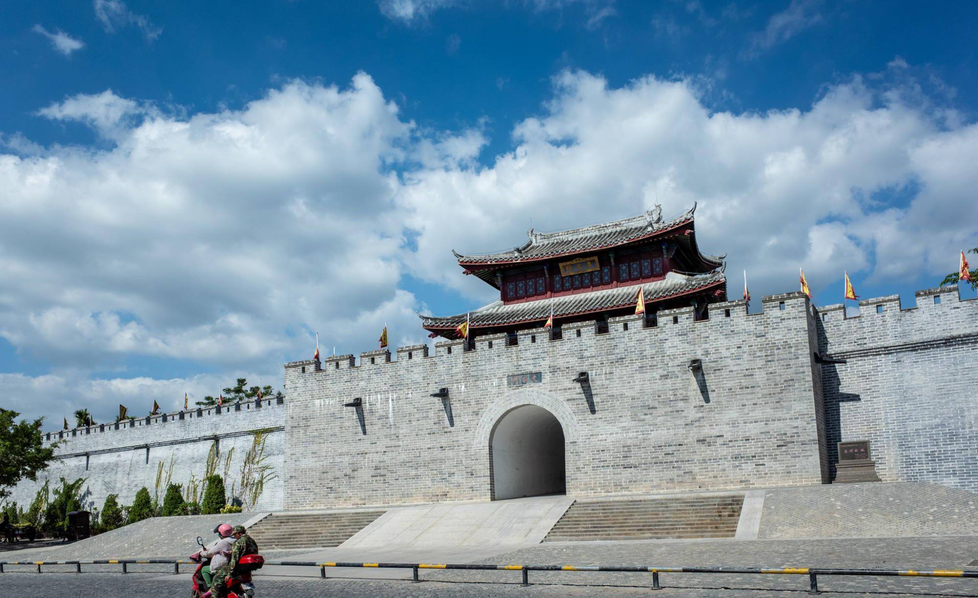 三亚崖州，被忽略的文化旅游胜地，中国最南端的千年古城所在地